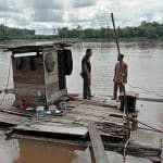 Bocah Sembilan Tahun asal Sekadau Tenggelam di Sungai Kapuas 14