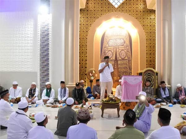 Bupati Jarot Ingatkan Fungsi Trilogi Masjid saat Resmikan Masjid Darul Ulum 2