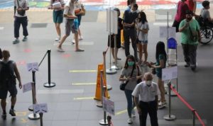 Pasien Covid-19 di Singapura Sempat Kunjungi Restoran dan Supermarket