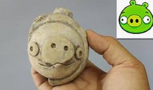 Patung Babi Kuno Mirip Karakter Game Angry Bird Ditemukan di Tiongkok