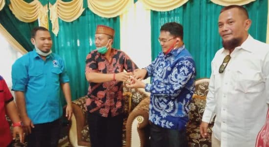 Yohanes Rumpak-Syarifuddin Mohon Restu dan Dukungan Kesultanan Sintang 3
