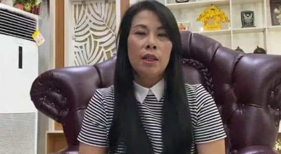 Walikota Singkawang, Tjhai Chui Mie mengumumkan dirinya bersama tiga anggota keluarganya positif Covid-19