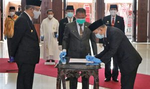 Gubernur Sutarmidji Tunjuk Samuel Jabat Pj Sekda Kalbar