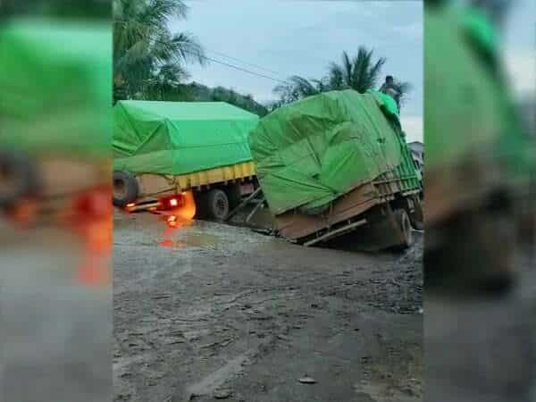 Perbaikan Jalan Sungai Jawi Tinggal Action