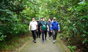 Mentan Syahrul Yasin Limpo Nikmati Jogging di Taman Digulis Untan