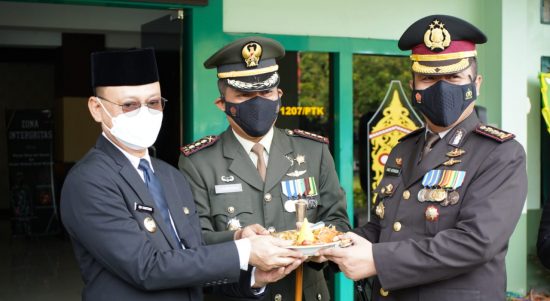 HUT ke-76 TNI, Wako Edi Harap Kolaborasi dan Sinergitas Terus Berlanjut