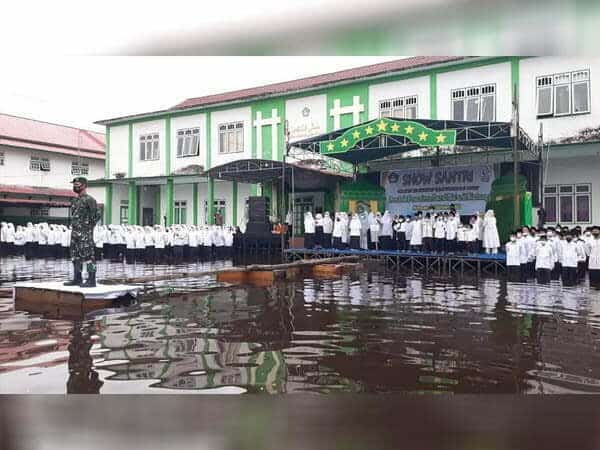 12 Kecamatan di Sintang Terendam Banjir