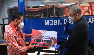 Gubernur Serahkan Bantuan Mobil Dapur Umum ke Pemkab Sanggau