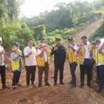 Wabup Wahyudi Harap Kementerian PUPR Tuntaskan Pembangunan Jalan Nanga Erak-Batas Kaltim 13