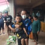 Kisah Bocah Langit Bertemu Idola di Posko Pengungsian Banjir 8