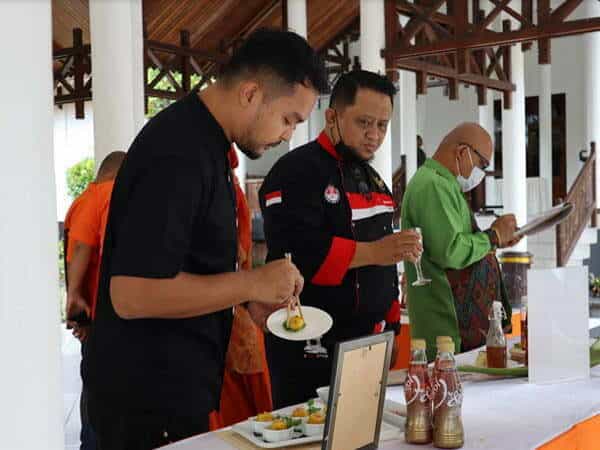 Pamerkan Hasil Kompetisi Kreasi Kuliner Asli Lokal Buatan UMKM