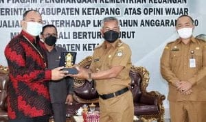 Tujuh Kali Raih WTP, Pemkab Ketapang Diganjar Penghargaan dari Menkeu