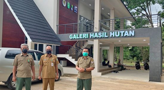 Kalbar Punya Galeri Hasil Hutan Termegah di Indonesia