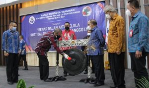 Gubernur Kalbar Sutarmidji saat membuka RAT CU Pancur Kasih