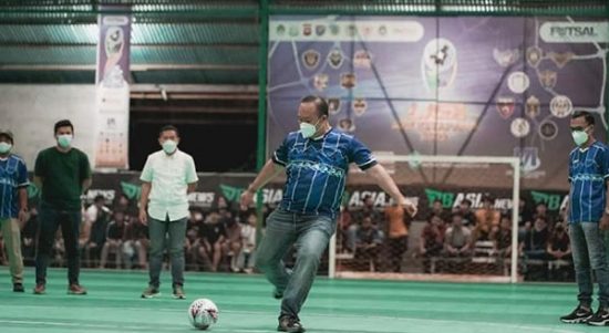 Sekda Alexander Wilyo Tegaskan Komitmen Pemkab Ketapang Bina Olahraga