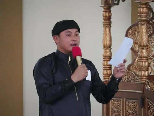 Wahyudi Hidayat Dampingi Ustadz Yusuf Mansur Tabligh Akbar di Nanga Tepuai Kapuas Hulu