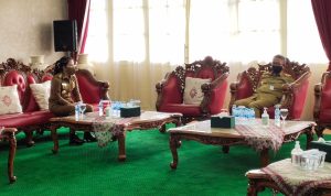 Wali Kota Singkawang Tjhai Chui Mie audensi ke Gubernur Kalbar Sutarmidji di Pendopo, Senin 14 Februari 2022