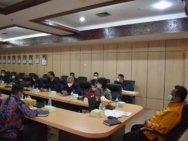 Bupati Bengkayang Terima Praktik Lapangan Mahasiswa Studi Doktor Ilmu Manajemen FEB Untan