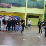 Bupati Kapuas Hulu Fransiskus Dian menendang bola pertama sebagai tanda dimulainya Open Tournament Futsal AFK 2022.