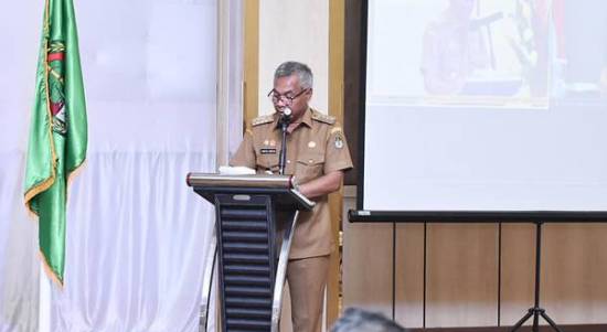 Bupati Ketapang Martin Rantan memberikan sambutannya dalam Musrenbang RKPD Ketapang tahun 2023