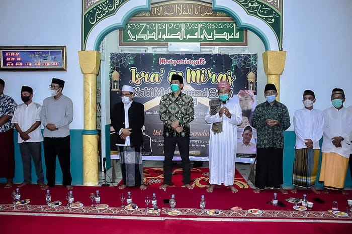 Peringatan Isra Mikraj di Masjid Miftahul Khoir di Desa Payak Kumang, Kecamatan Pawan, Kabupaten Ketapang