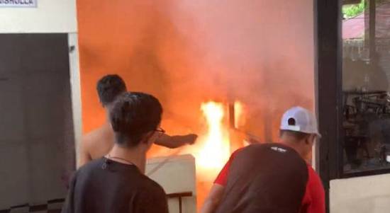 Video Kebakaran Genset di Warkop Coffee Hall, Pengunjung Kocar Kacir