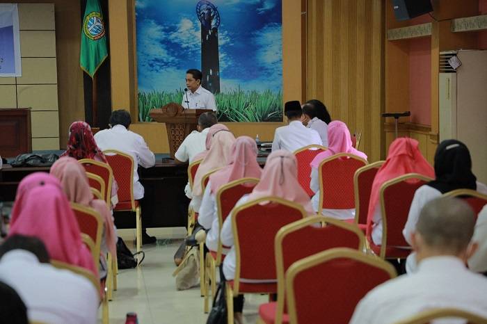 Wakil Wali Kota Pontianak Bahasan membuka Bimtek SPIP Terintegrasi Pemkot Pontianak.