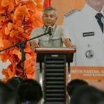 Bupati Ketapang Martin Rantan memberikan arahan dan pembekalan kepada CPNS Kabupaten Ketapang formasi tahun 2021 yang baru dilantik