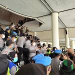 Gegara Orasi, Massa HMI Pontianak Tersulut dengan Sikap Ishak Ali Almutahar 12