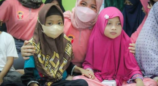 Tebar Kebaikan di Bulan Ramadan, Sahabat Thalassemia Kalbar Berbagi di Panti Asuhan Tunanetra Ar-Rahmah