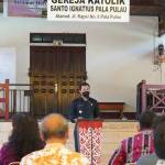 Rayakan Paskah Bersama di Pala Pulau, Bupati Fransiskus Diaan