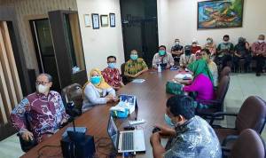 Suasana Rapat Persiapan sektor kesehatan dalam rangka jelang mudik dan libur Hari Raya Idulfitri yang digelar Dinas Kesehatan Provinsi Kalbar