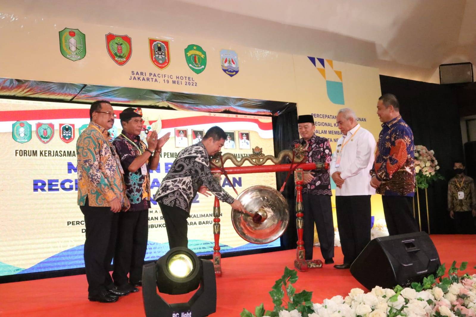 Wagub Kalbar, Ria Norsan saat menghadiri kegiatan Musrenbang Regional Kalimantan. (Foto: Istimewa)