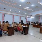 Suasana rapat Tim Pansus LKPj Bupati 2021 dengan OPD di lingkungan Pemerintah Kabupaten Ketapang