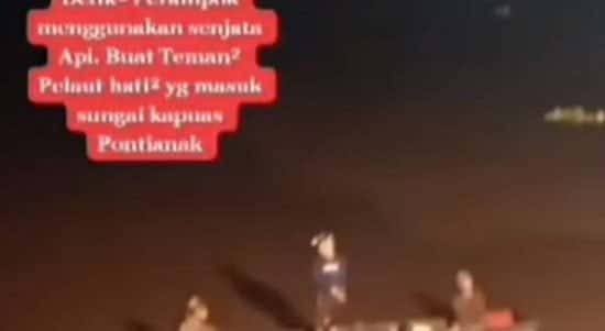 Video Viral Kawanan Perompak Serang Kapal dengan Senjata Api di Sungai Kapuas