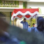 Wakil Wali Kota Pontianak Bahasan menjadi Inspektur Upacara Peringatan Harkitnas ke-114 di lingkungan Pemkot Pontianak