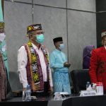 Sekda Kalbar, Harisson saat menghadiri pelaksanaan upacara Peringatan Hari Lahir Pancasila tahun 2022 yang dipimpin oleh Presiden RI, Joko Widodo (Jokowi) secara virtual, Rabu (01/06/2022). (Foto: Istimewa)