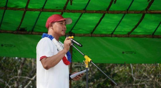 Wakil Bupati Kapuas Hulu, Wahyudi Hidayat, membuka kompetisi sepak bola Markadung Cup, Kecamatan Selimbau, Sabtu (18/06/2022). (Foto: Istimewa)
