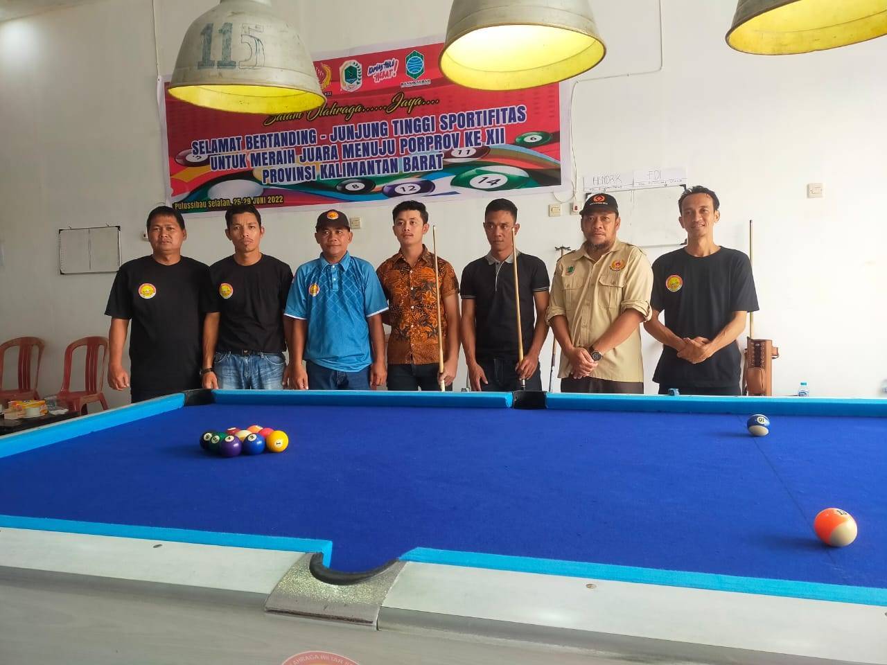 Open Tournament 9 Ball Billiard se-Kabupaten Kapuas Hulu secara resmi ditutup pada Selasa (28/06/2022), di Arena Biliar POBSI, Jalan Penjara Putussibau Selatan. (Foto: Istimewa)