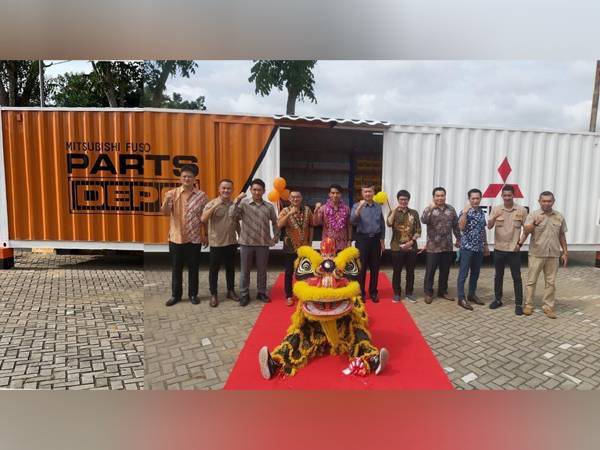 Part Depo Mitsubishi Fuso Hadir di Kalimantan Barat