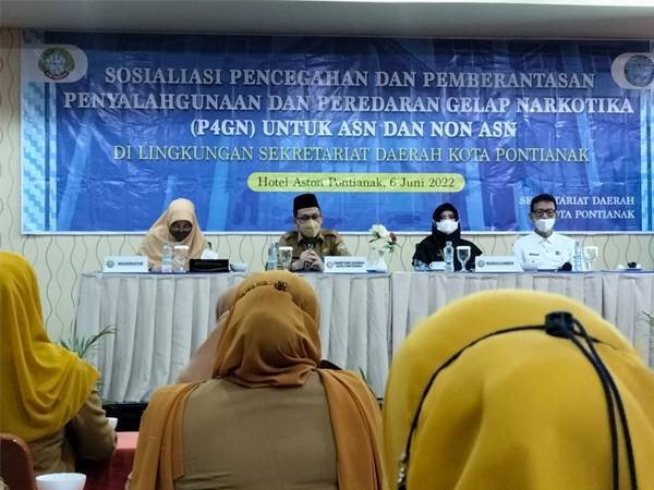 Sekretaris Daerah Kota Pontianak Mulyadi membuka sosialisasi P4GN di lingkungan Sekretariat Daerah Kota Pontianak