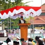 Wali Kota Pontianak, Edi Rusdi Kamtono memberikan sambutan sebelum pelaksanaan shalat Idul Adha 1443 H di lapangan Jalan Rahadi Usman. (Foto: Prokopim For KalbarOnline.com)