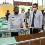 Gubernur Kalimantan Barat, Sutarmidji meninjau sejumlah fasilitas Rumah Sakit Umum (RSU) Medika Djaya, Kota Pontianak, Rabu (27/07/2022). (Foto: Biro Adpim For KalbarOnline.com)