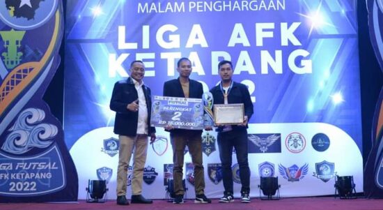 Penutupan dan malam penghargaan Liga AFK Ketapang 2022, di salah satu hotel di Ketapang, Kamis (01/09/2022) malam. (Foto: Istimewa)