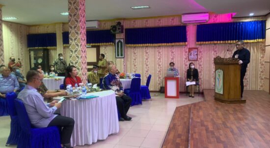 Gubernur Kalbar, Sutarmidji memberikan kata sambutan di RSUD Abdul Azis Singkawang, Senin (26/09/2022). (Foto: Jau/KalbarOnline.com)