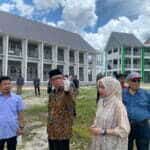 Sutarmidji Tak Puas Dengan Hasil Pembangunan Gedung SMK Unggulan Sambas