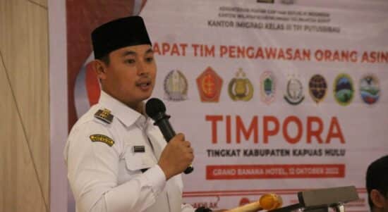 Wakil Bupati Kapuas Hulu, Wahyudi Hidayat membuka Rapat Timpora Tingkat Kabupaten Kapuas Hulu. (Foto: Ishaq)