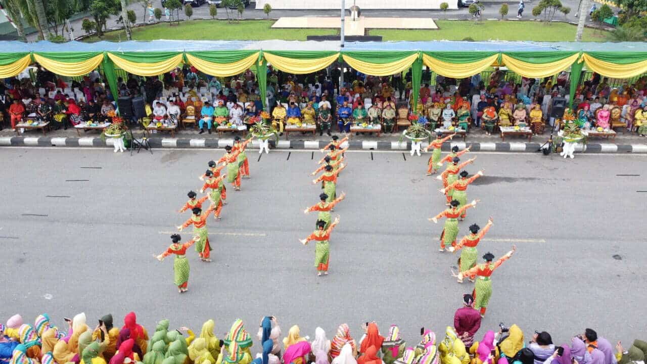 Suasana puncak peringatan Hari Jadi Kota Pontianak ke-251 di Jalan Rahadi Usman. (Foto: Prokopim For KalbarOnline.com)