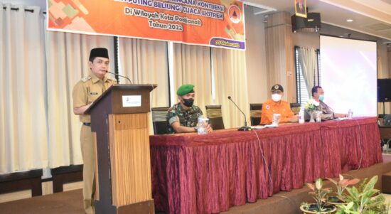 Wakil Wali Kota Pontianak, Bahasan membuka kegiatan penyusunan rencana kontijensi puting beliung. (Foto: Kominfo For KalbarOnline.com)