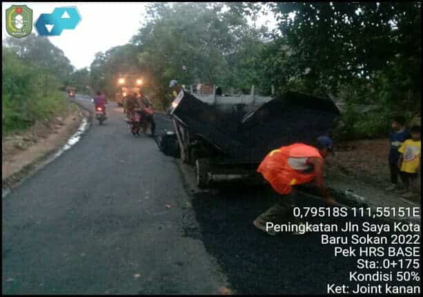 Peningkatan ruas jalan Sayan - Kota Baru - Sokan. (Foto: Dinas PUPR Provinsi Kalbar For KalbarOnline.com)